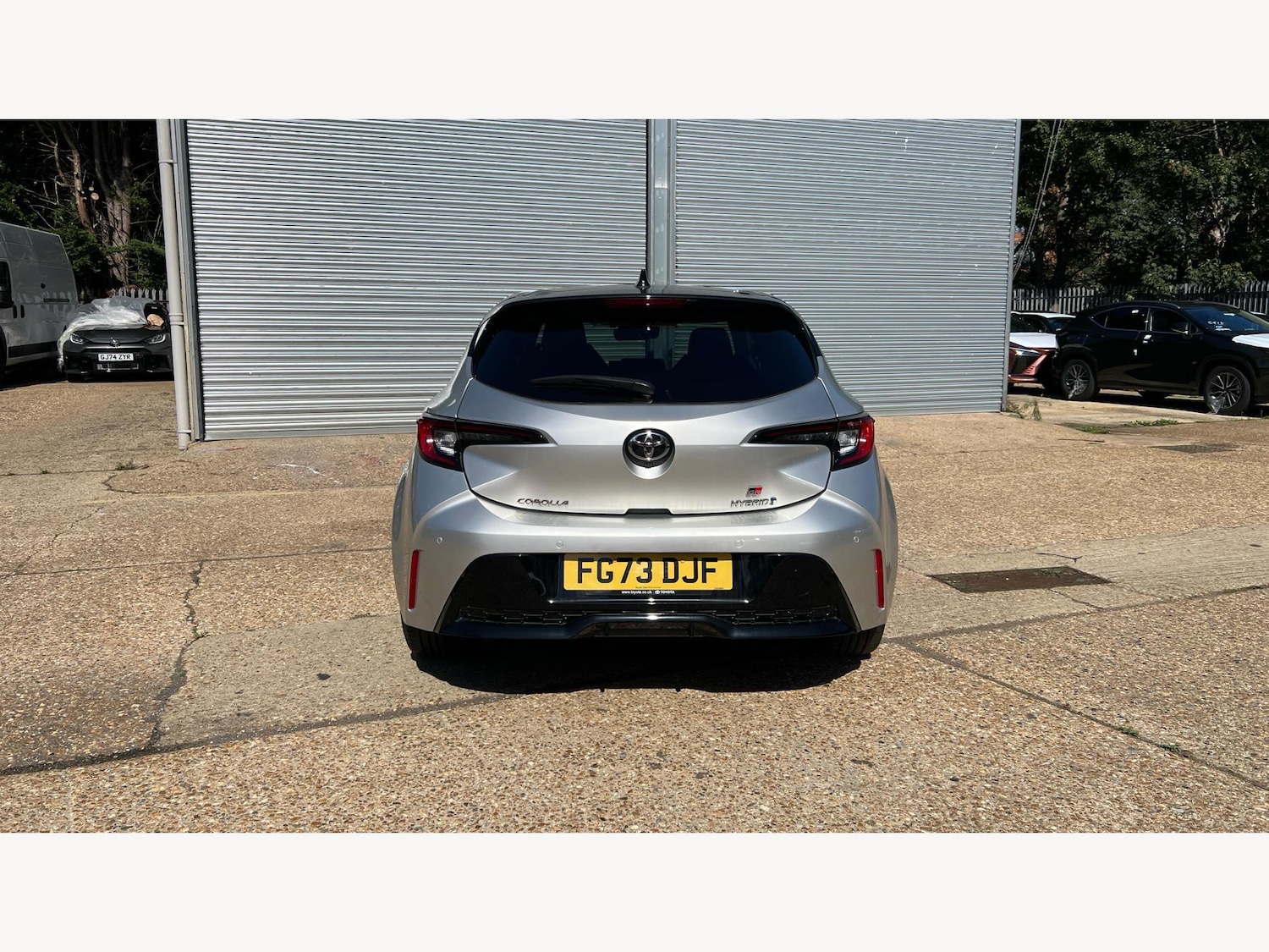 Vehicle 21