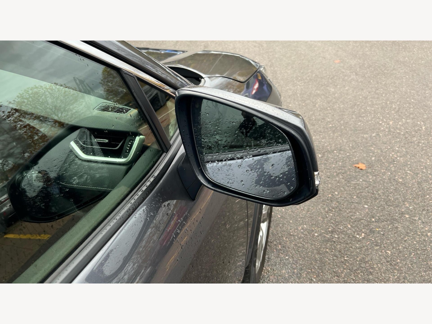 Used Toyota RAV4 2021 for sale - 77073878: Photo 29