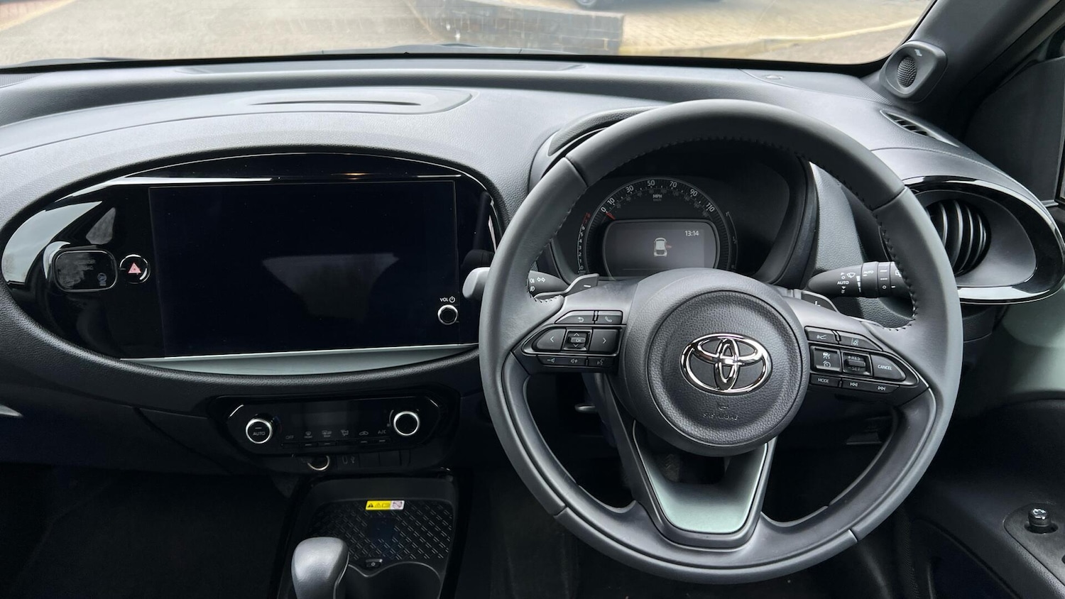 Used Toyota Aygo X 2024 for sale - 78115088: Photo 6