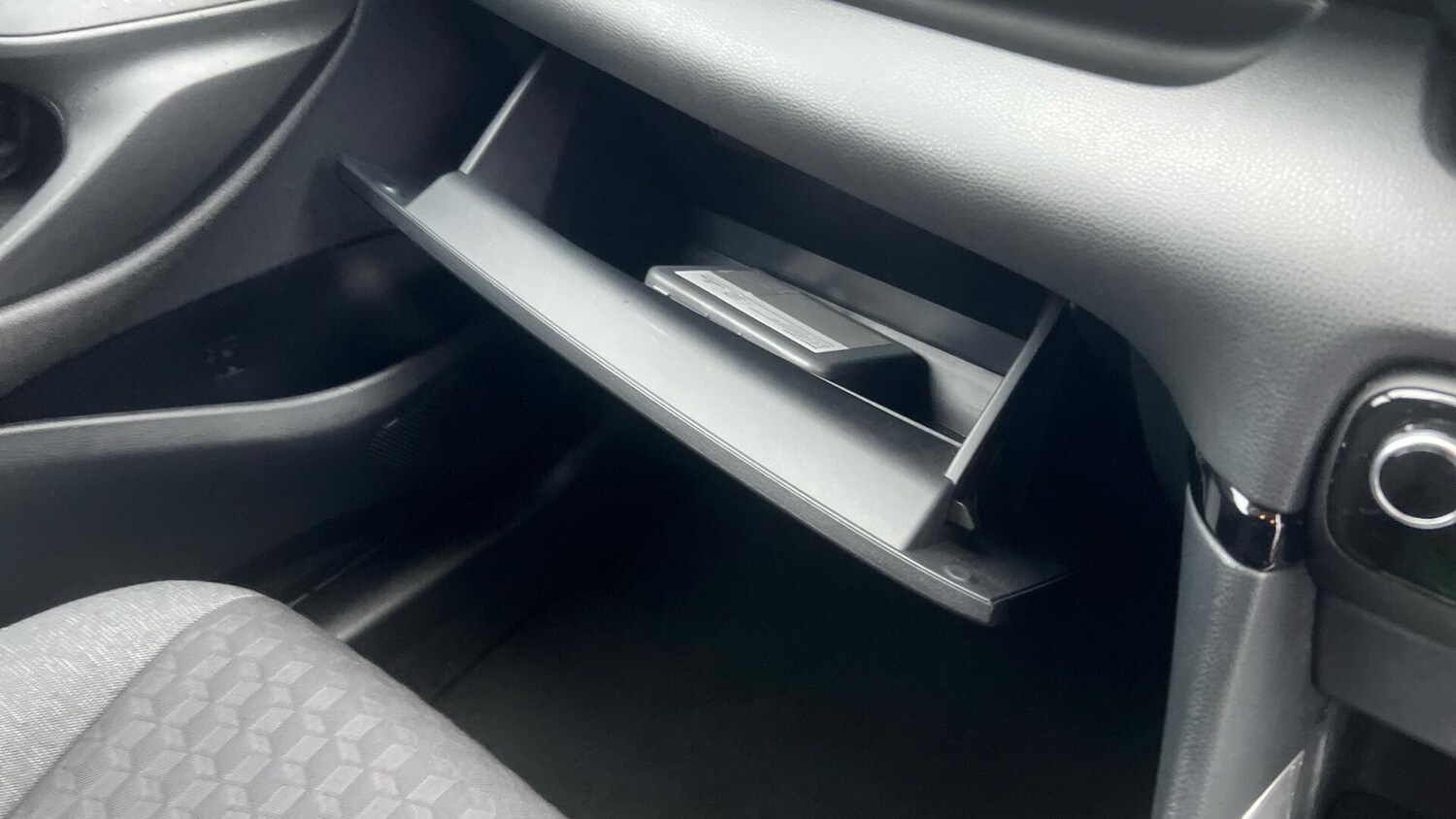 Used Toyota Yaris 2022 for sale - 77215470: Photo 35