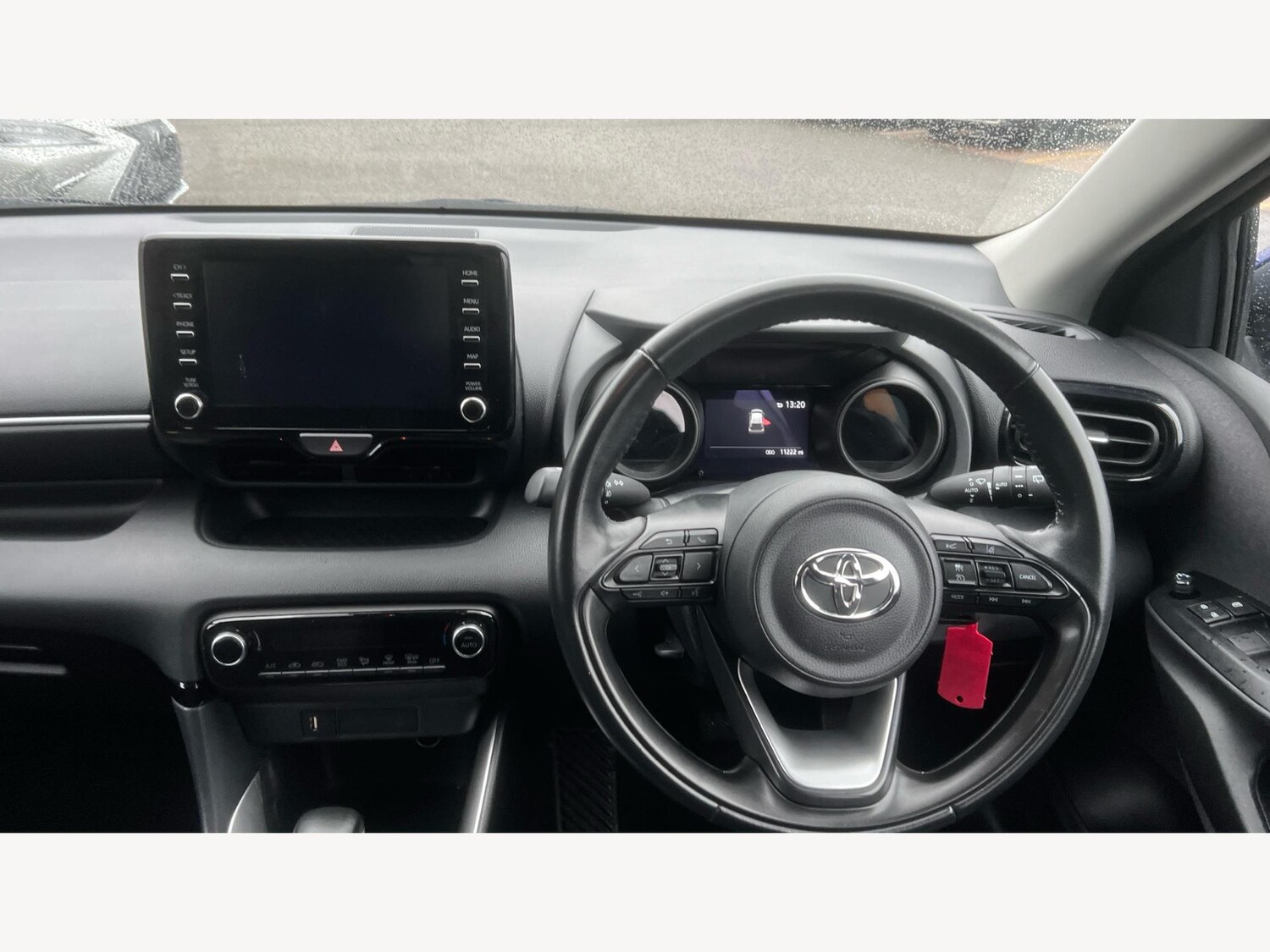 Used Toyota Yaris 2022 for sale - 77215470: Photo 8