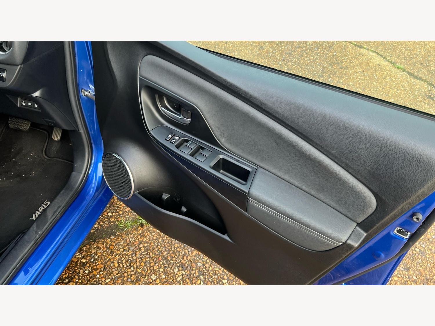 Used Toyota Yaris 2018 for sale - 76866114: Photo 32