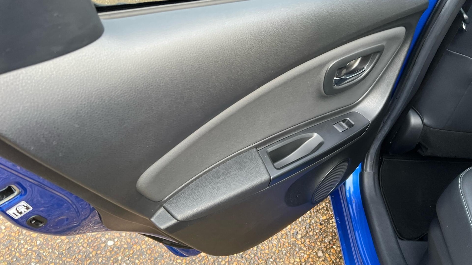 Used Toyota Yaris 2018 for sale - 76866114: Photo 34