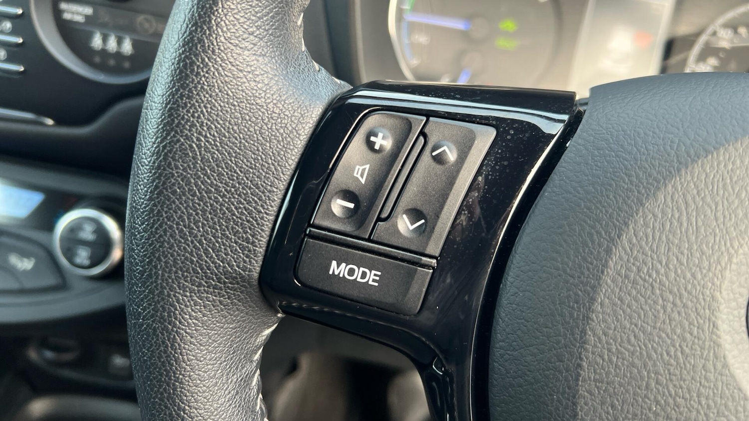 Used Toyota Yaris 2018 for sale - 76866114: Photo 40