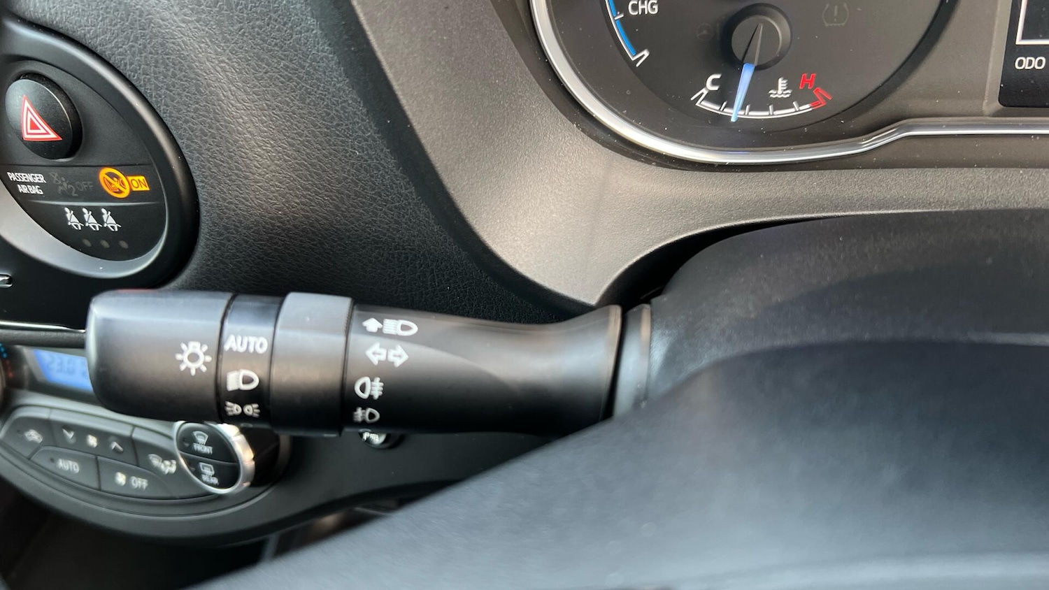 Used Toyota Yaris 2018 for sale - 76866114: Photo 43