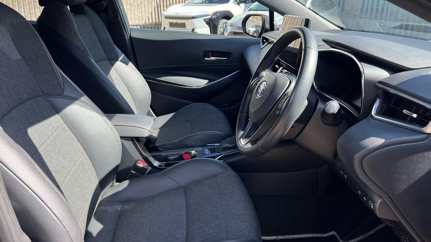 Used Toyota Corolla for sale - 78115148: Photo 11