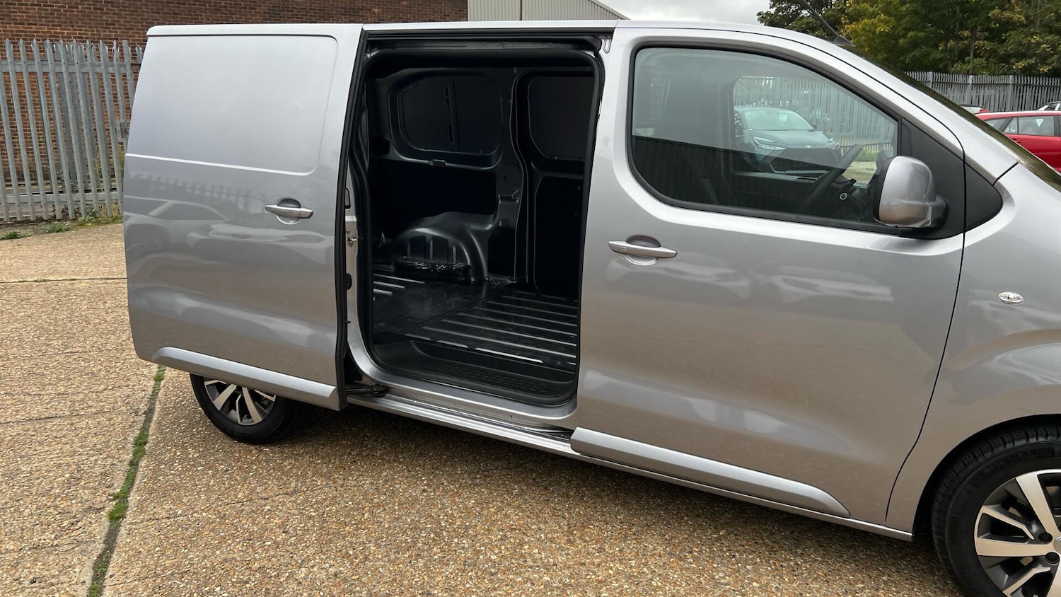 Used Toyota ProAce 2023 for sale - 77191964: Photo 34