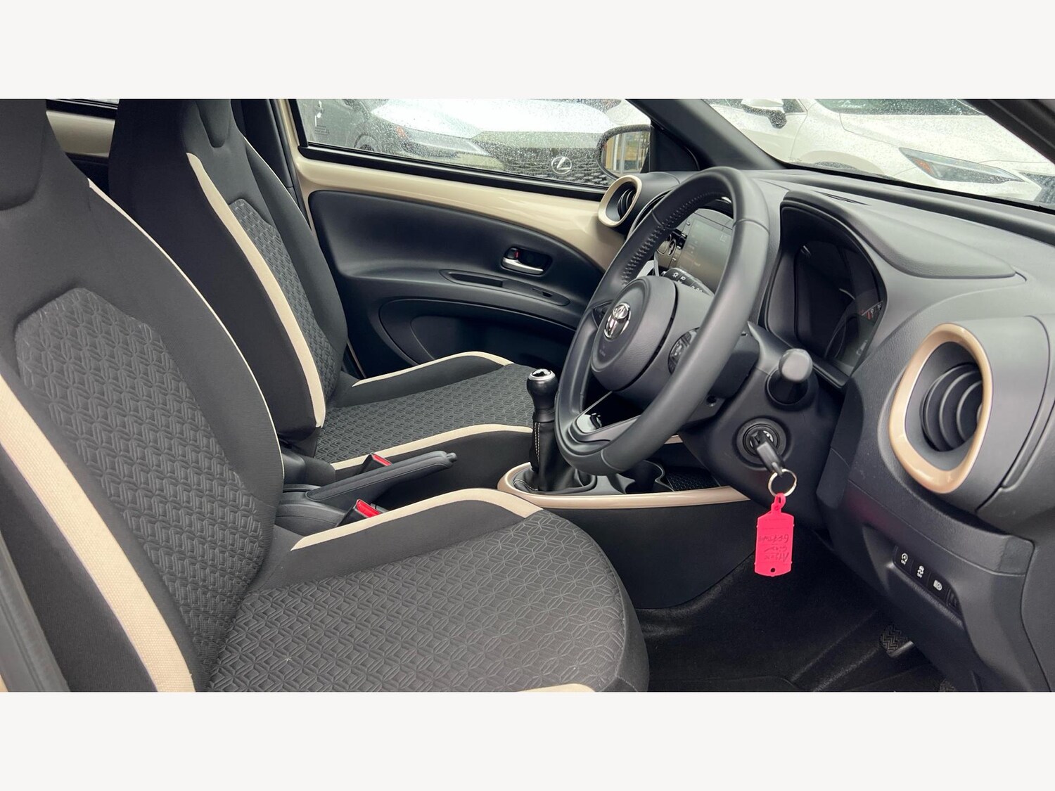 Used Toyota Aygo X 2022 for sale - 76175245: Photo 13