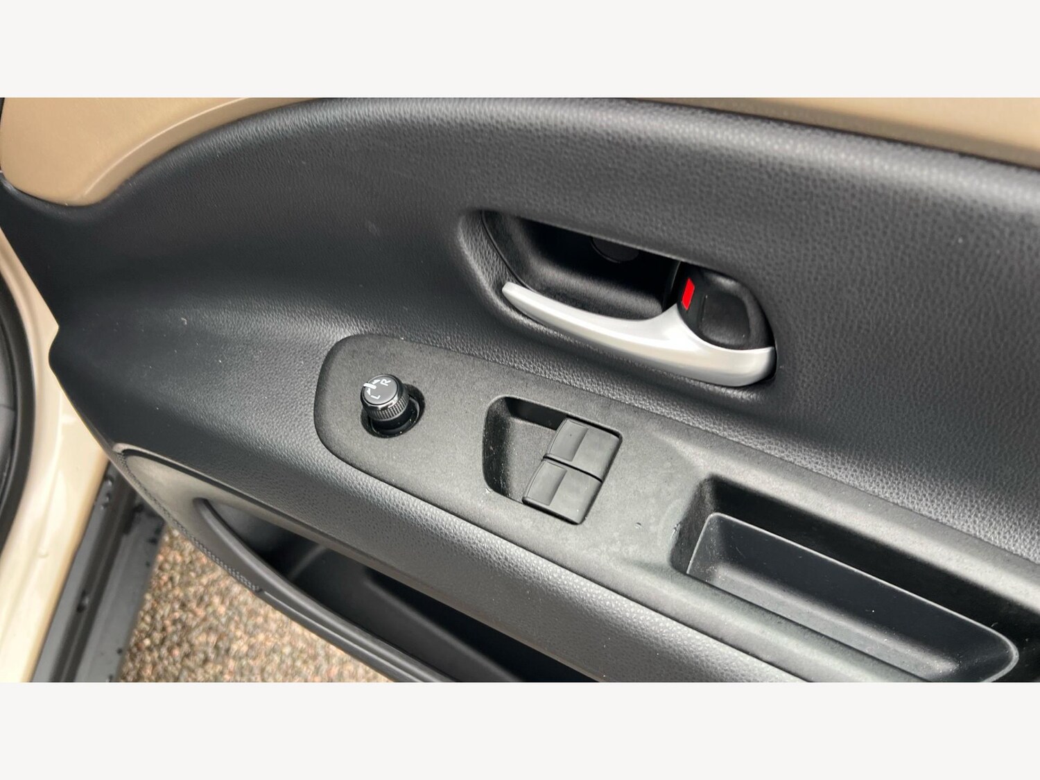 Used Toyota Aygo X 2022 for sale - 76175245: Photo 30