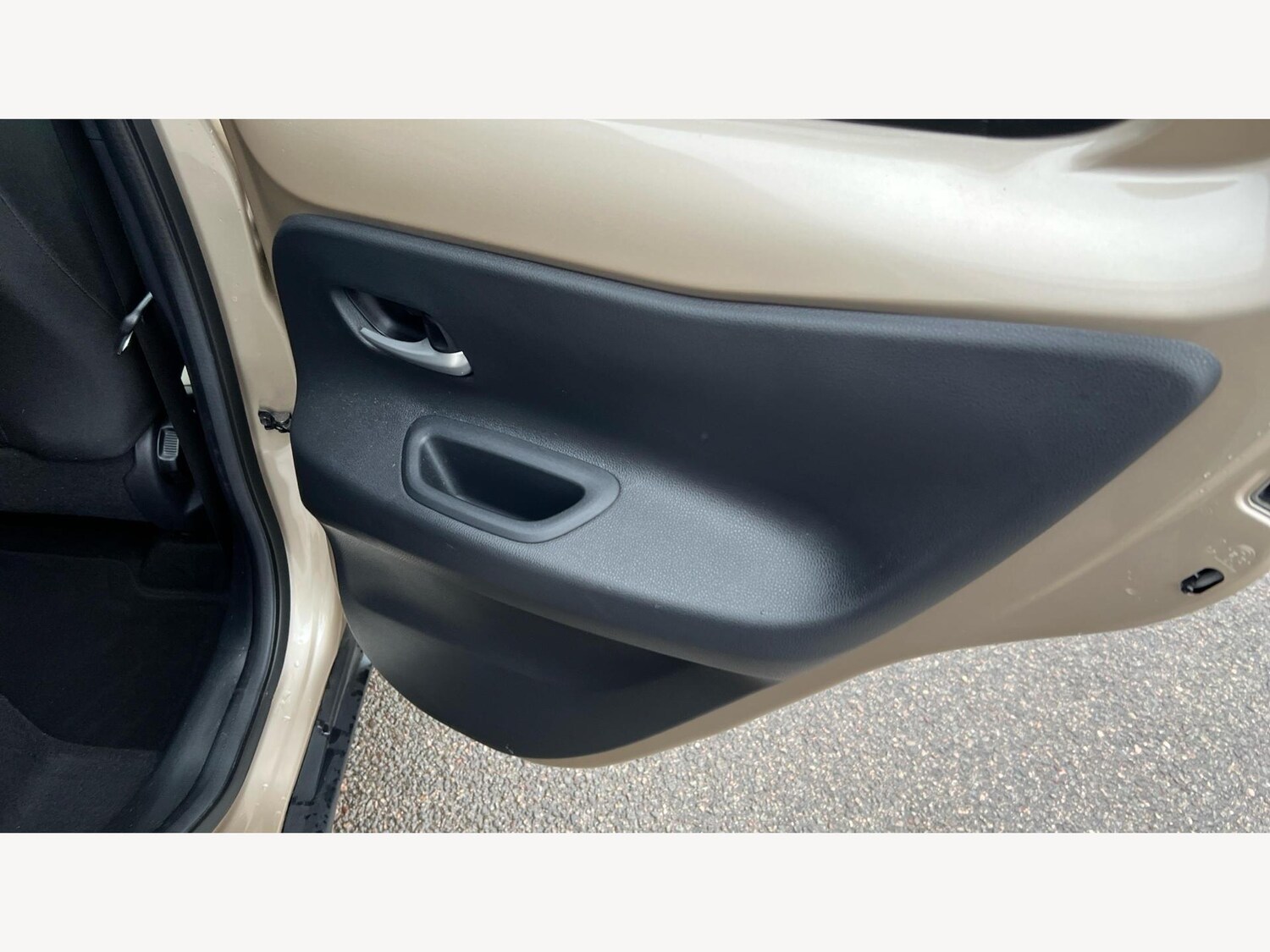 Used Toyota Aygo X 2022 for sale - 76175245: Photo 32