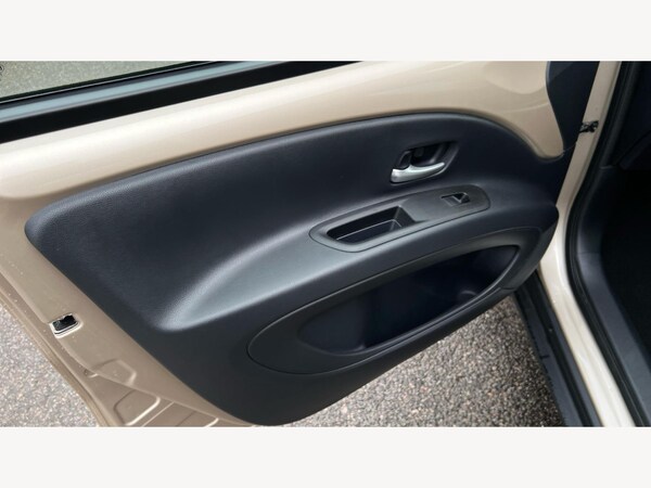 Used Toyota Aygo X 2022 for sale - 76175245: Photo 34