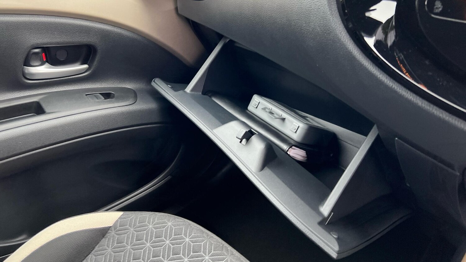 Used Toyota Aygo X 2022 for sale - 76175245: Photo 36