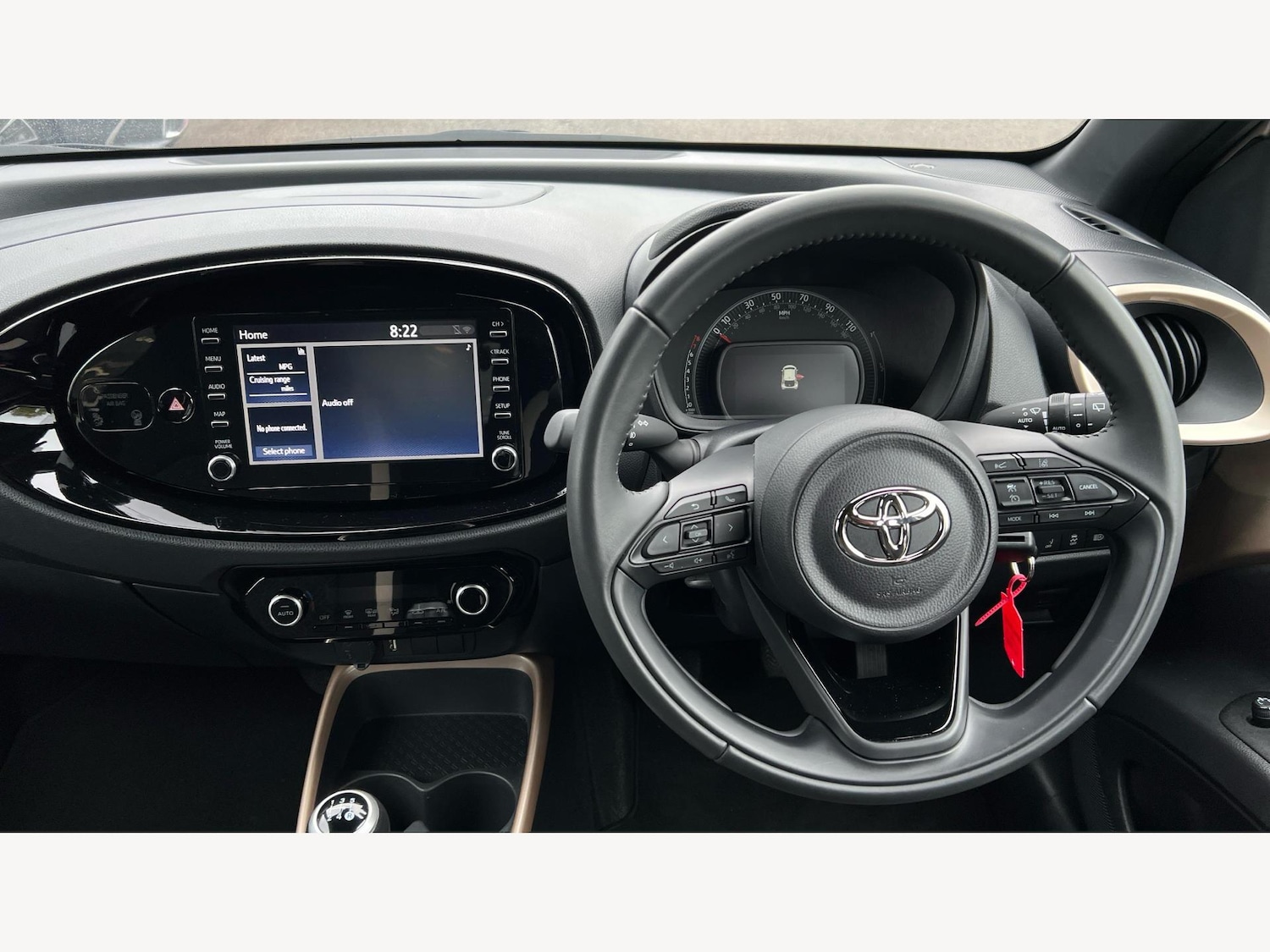 Used Toyota Aygo X 2022 for sale - 76175245: Photo 8