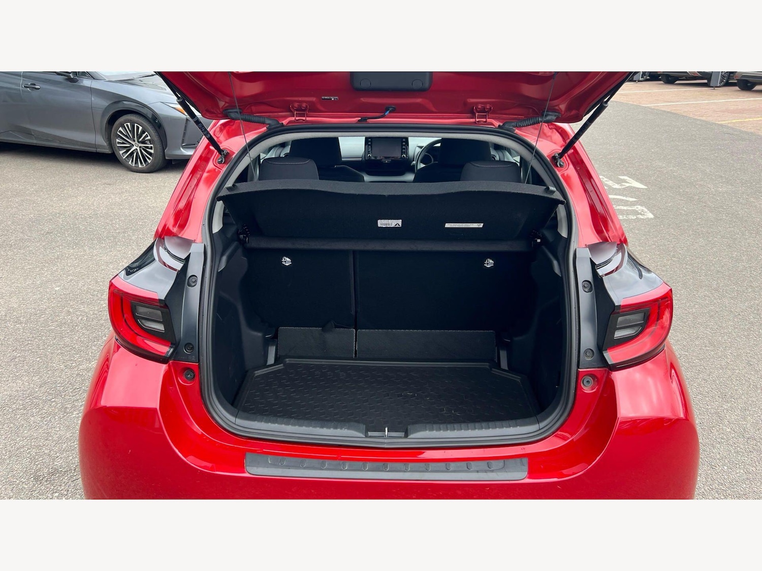 Used Toyota Yaris 2022 for sale - 78006390: Photo 16