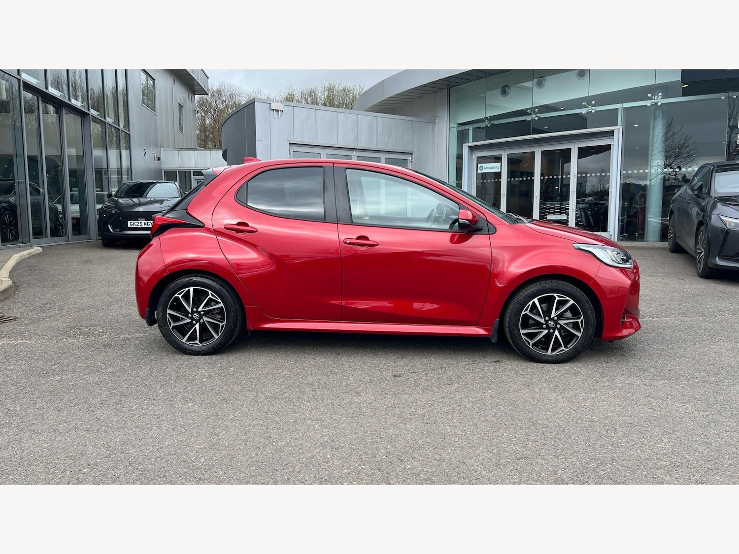 Used Toyota Yaris 2022 for sale - 78006390: Photo 18