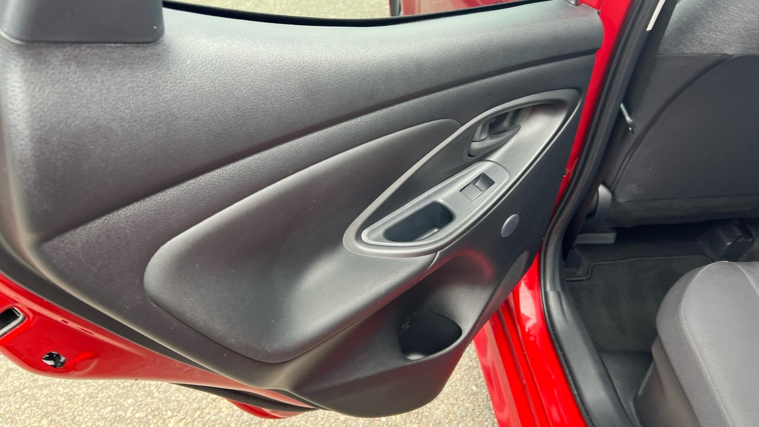 Used Toyota Yaris 2022 for sale - 78006390: Photo 34