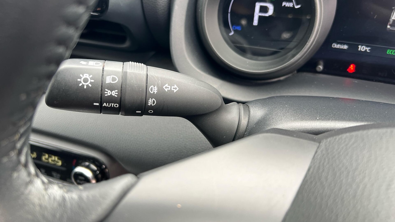 Used Toyota Yaris 2022 for sale - 78006390: Photo 41