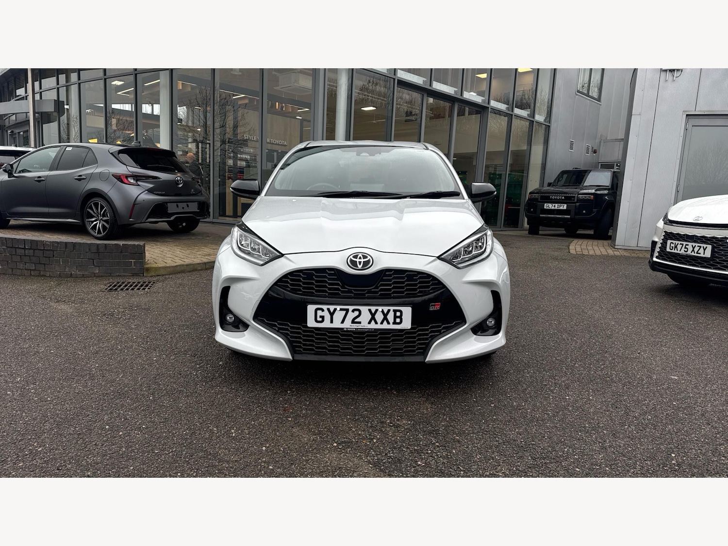 Used Toyota Yaris 2023 for sale - 77358775: Photo 17