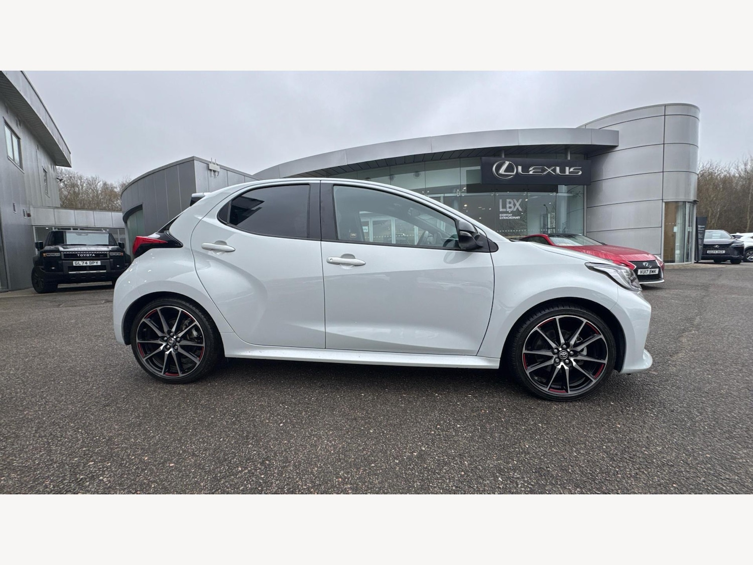 Used Toyota Yaris 2023 for sale - 77358775: Photo 18