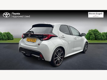 Used Toyota Yaris 2023 for sale - 77358775: Photo