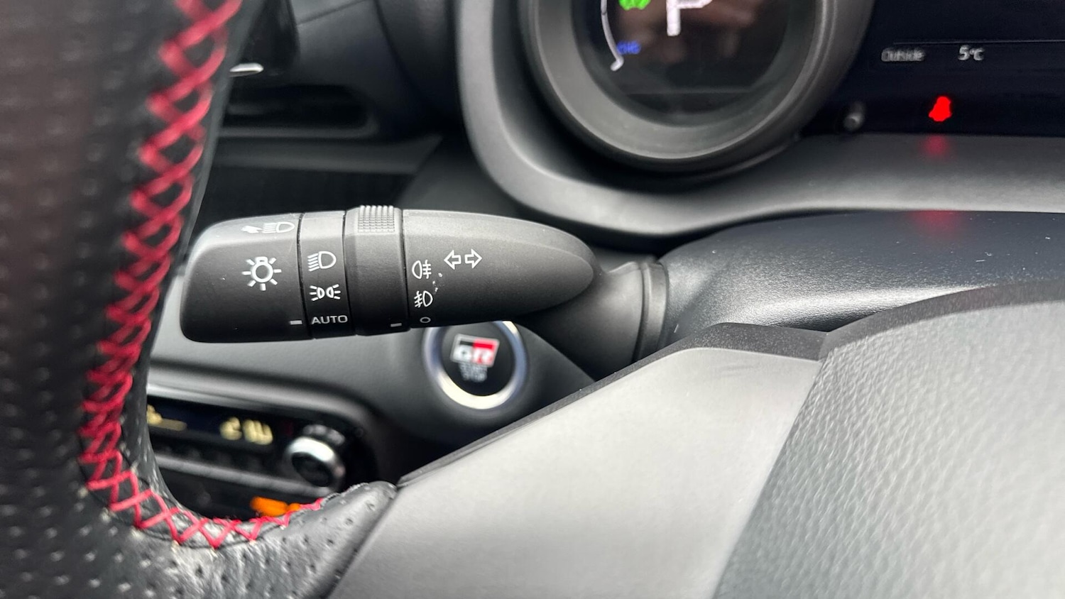 Used Toyota Yaris 2023 for sale - 77358775: Photo 43