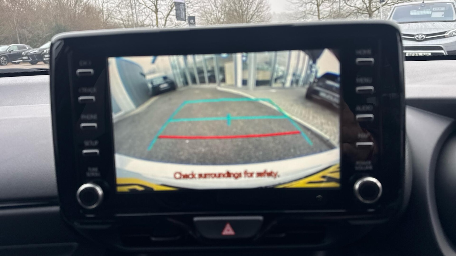 Used Toyota Yaris 2023 for sale - 77358775: Photo 48