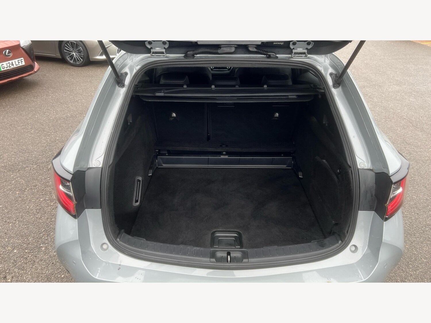 Used Toyota Corolla for sale - 77344052: Photo 16