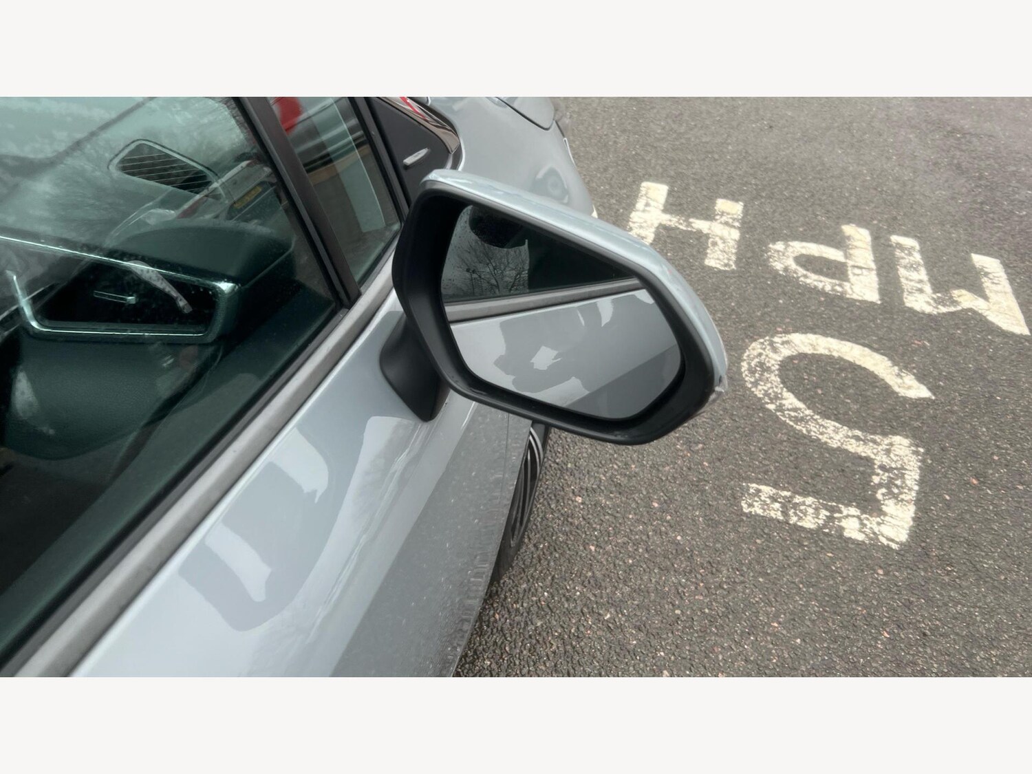 Used Toyota Corolla for sale - 77344052: Photo 28