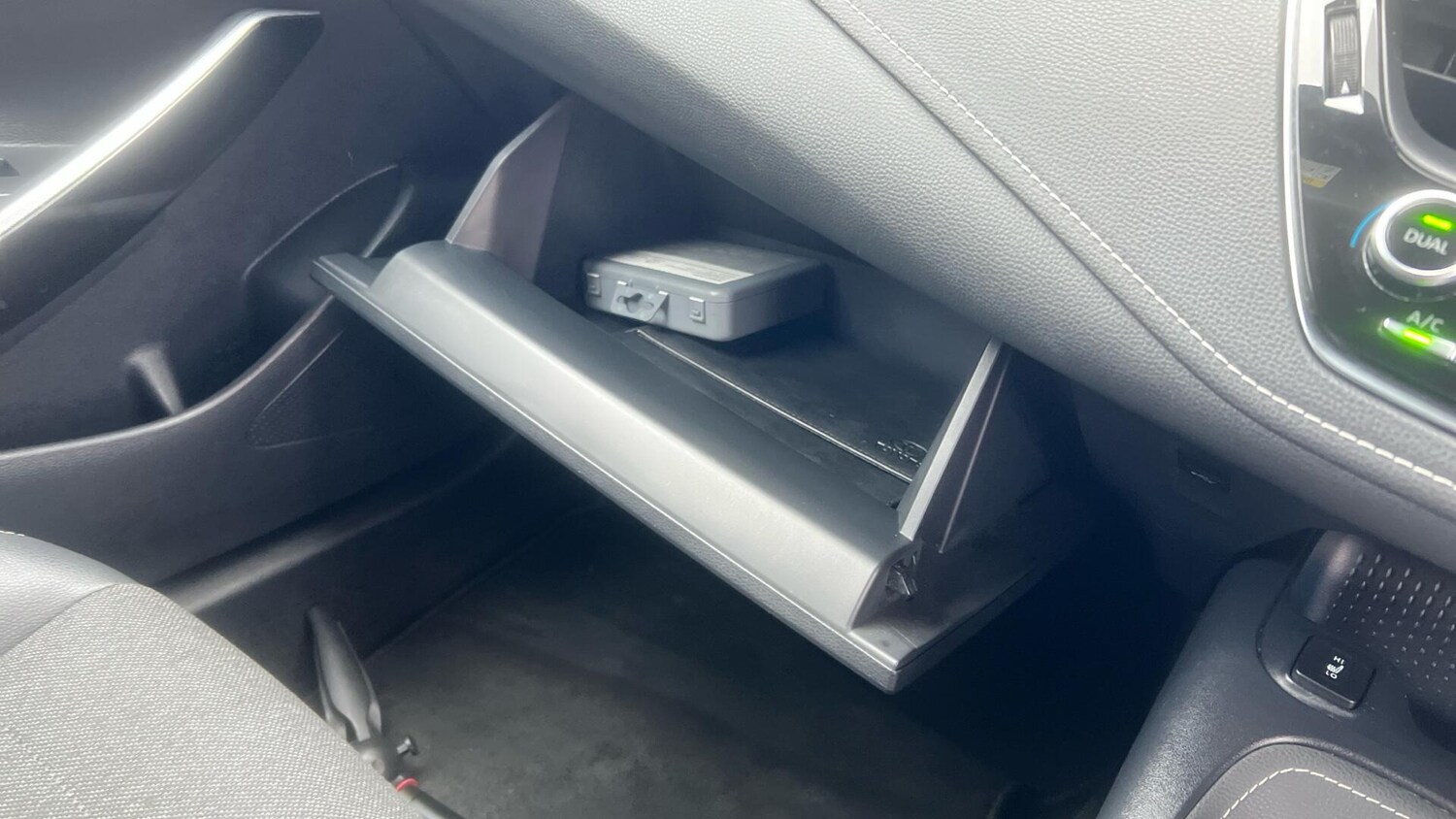 Used Toyota Corolla for sale - 77344052: Photo 34