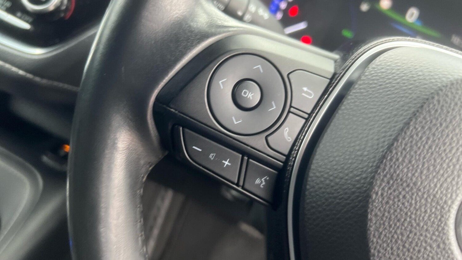 Used Toyota Corolla for sale - 77344052: Photo 38