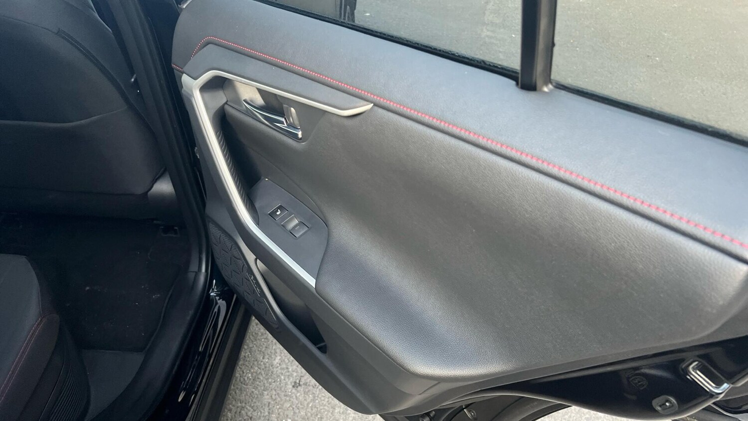 Used Toyota RAV4 2025 for sale - 76326624: Photo 33