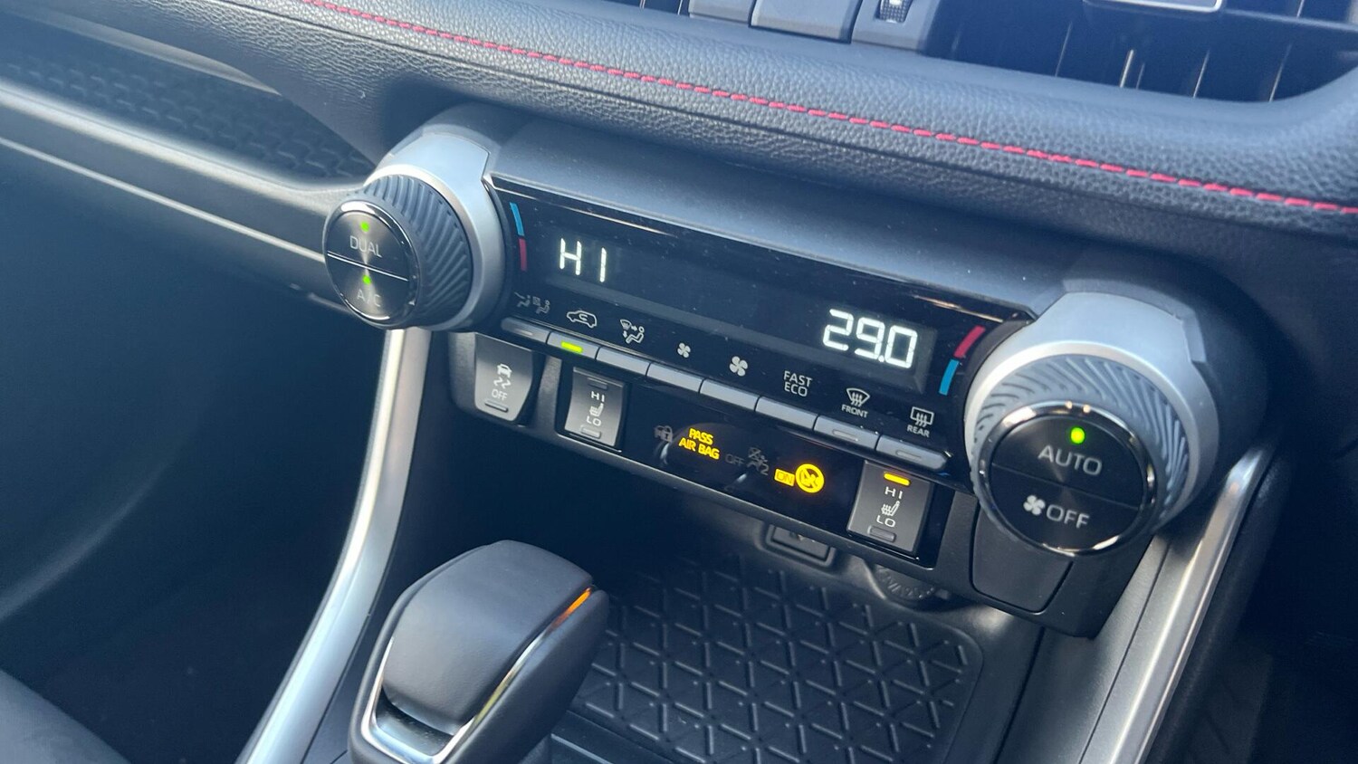 Used Toyota RAV4 2025 for sale - 76326624: Photo 39