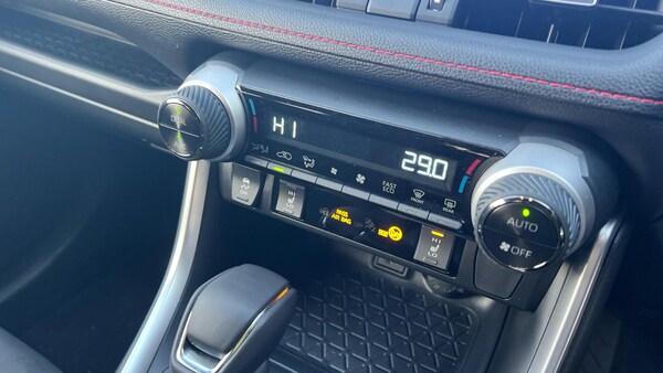 Used Toyota RAV4 2025 for sale - 76326624: Photo 39