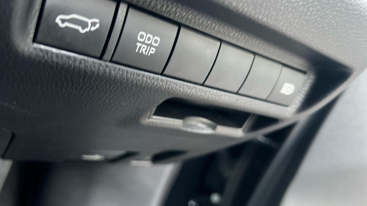 Used Toyota RAV4 2025 for sale - 76326624: Photo 45