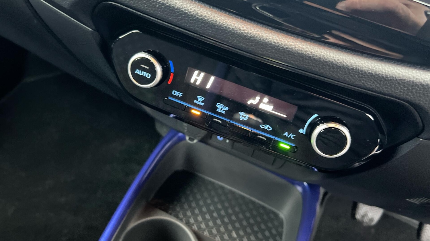 Used Toyota Aygo X for sale - 77658852: Photo 36