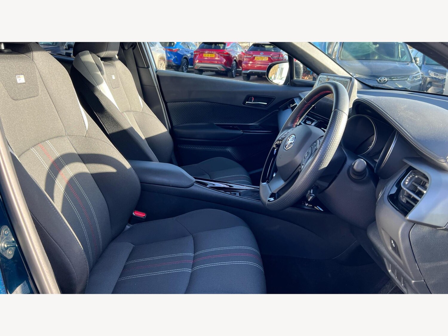 Used Toyota C-HR 2023 for sale - 77468337: Photo 13