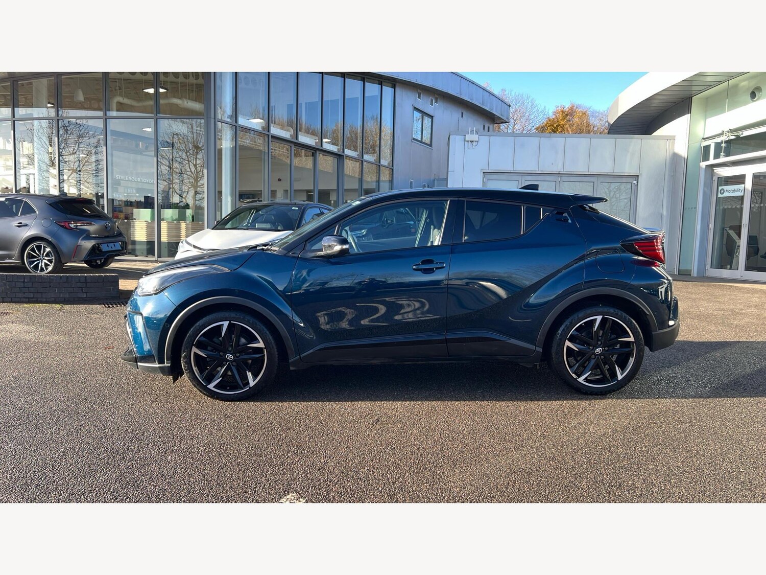 Used Toyota C-HR 2023 for sale - 77468337: Photo 19