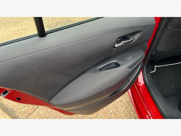 Used Toyota Corolla 2022 for sale - 76306588: Photo 32