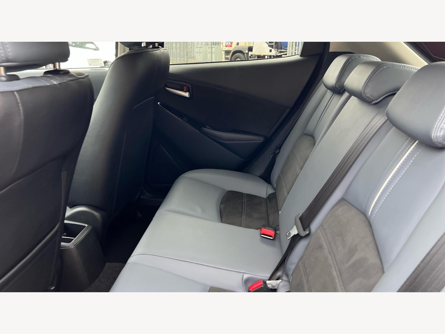 Used Mazda Mazda2 2022 for sale - 76991444: Photo 15