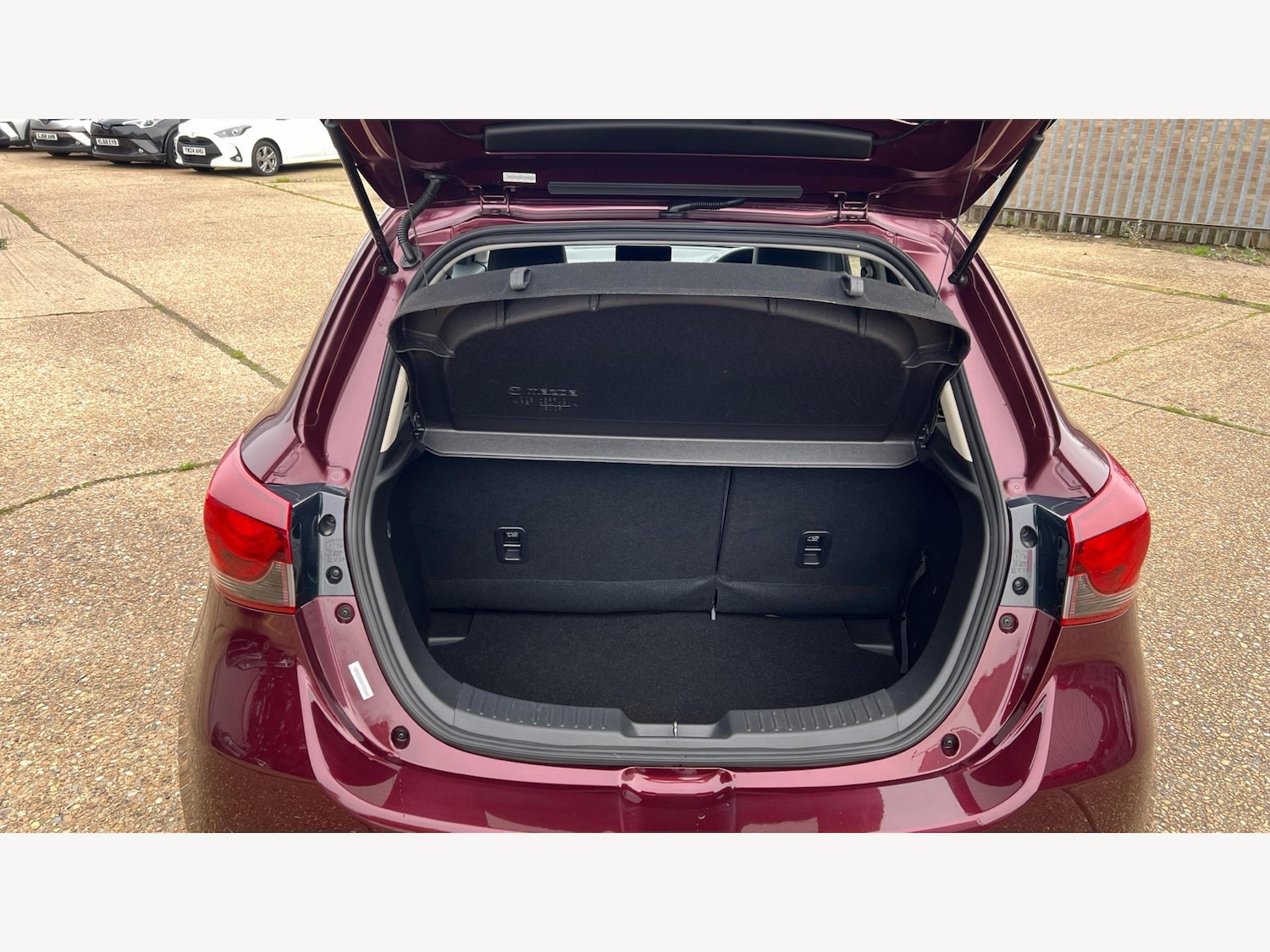 Used Mazda Mazda2 2022 for sale - 76991444: Photo 16