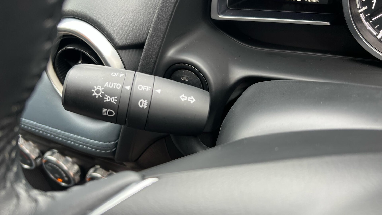 Used Mazda Mazda2 2022 for sale - 76991444: Photo 40