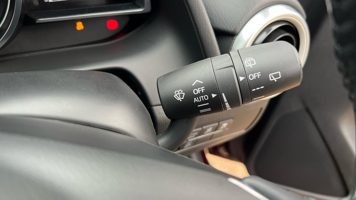 Used Mazda Mazda2 2022 for sale - 76991444: Photo 41