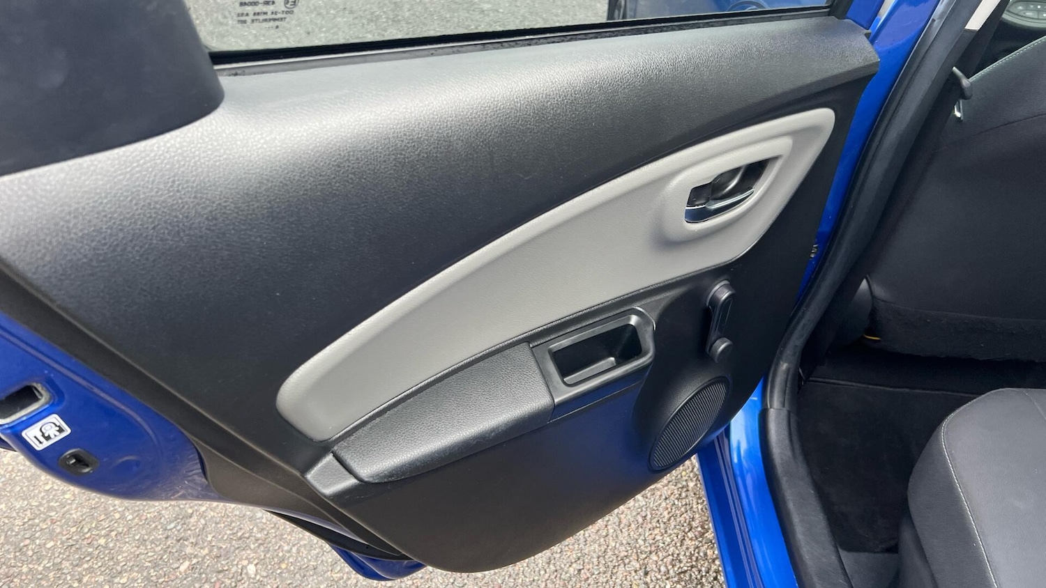 Used Toyota Yaris for sale - 77291344: Photo 33