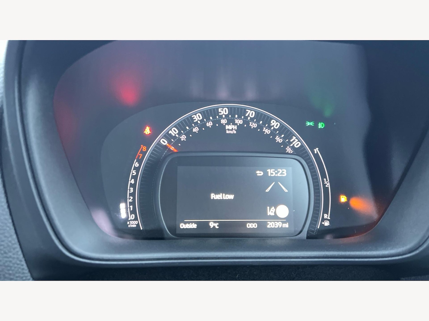 Used Toyota Aygo X 2025 for sale - 77425837: Photo 11