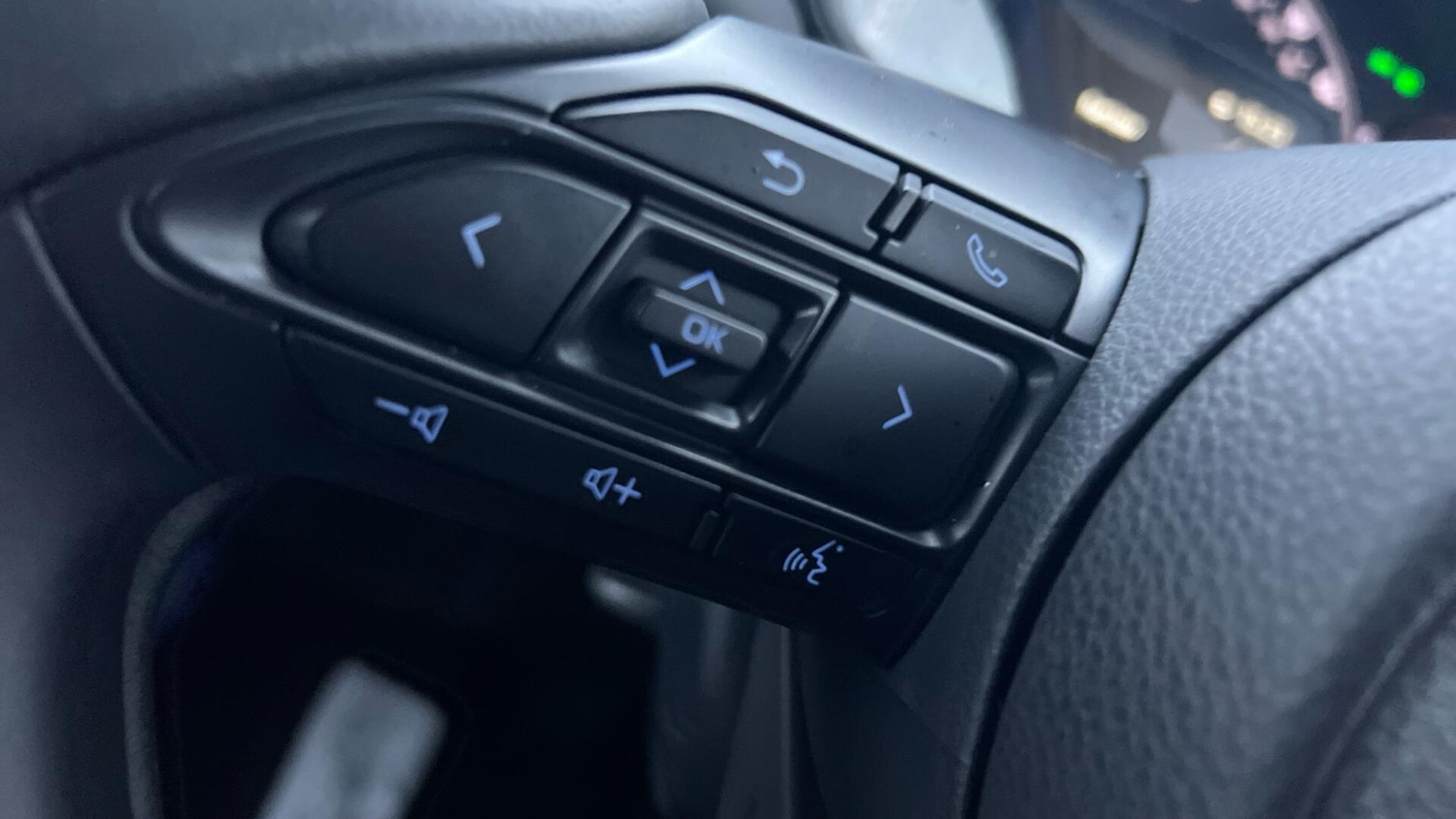 Used Toyota Aygo X 2025 for sale - 77425837: Photo 38