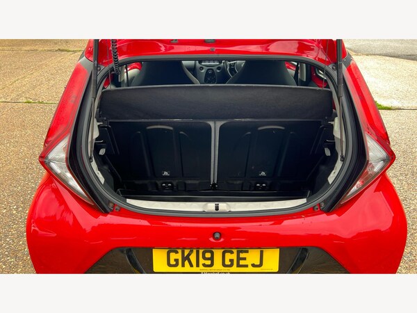 Used Toyota AYGO 2019 for sale - 76295141: Photo 16