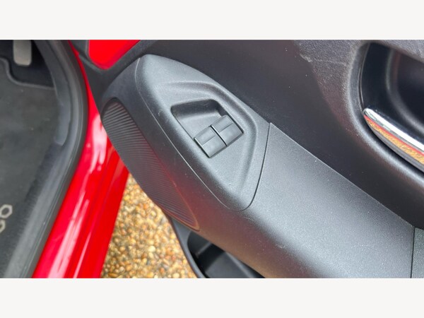 Used Toyota AYGO 2019 for sale - 76295141: Photo 29