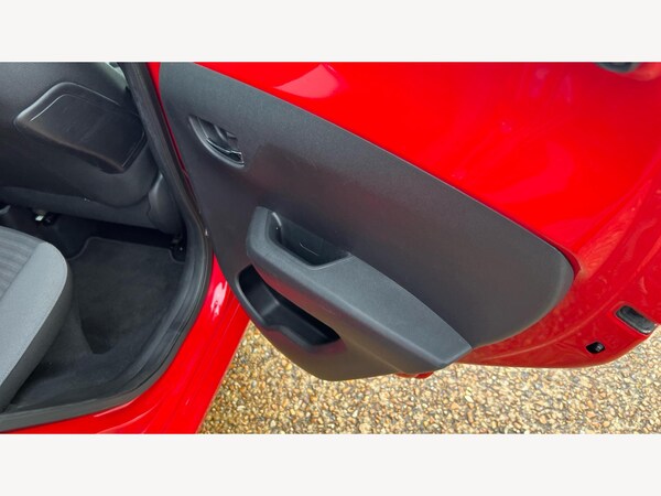 Used Toyota AYGO 2019 for sale - 76295141: Photo 31