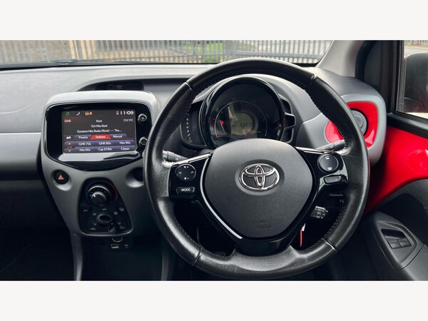 Used Toyota AYGO 2019 for sale - 76295141: Photo 8