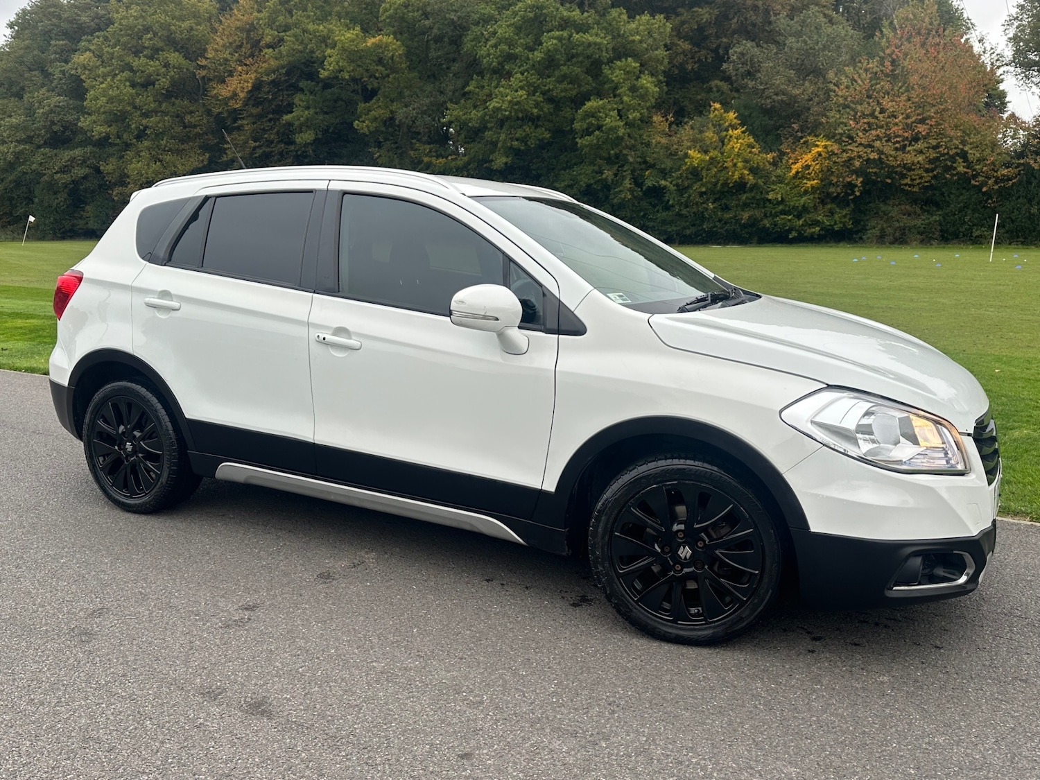 Used Suzuki SX4 S-Cross 2015 for sale - 76296576: Photo 2